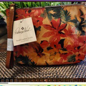 NWT PATRICIA NASH Leather Cassini Wristlet Pouch